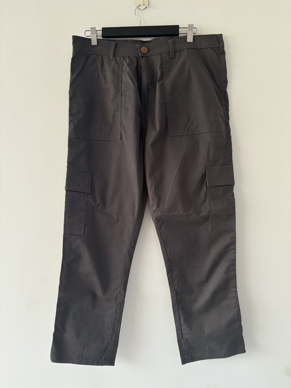 Grey Cargo pants Grey Cargo pants