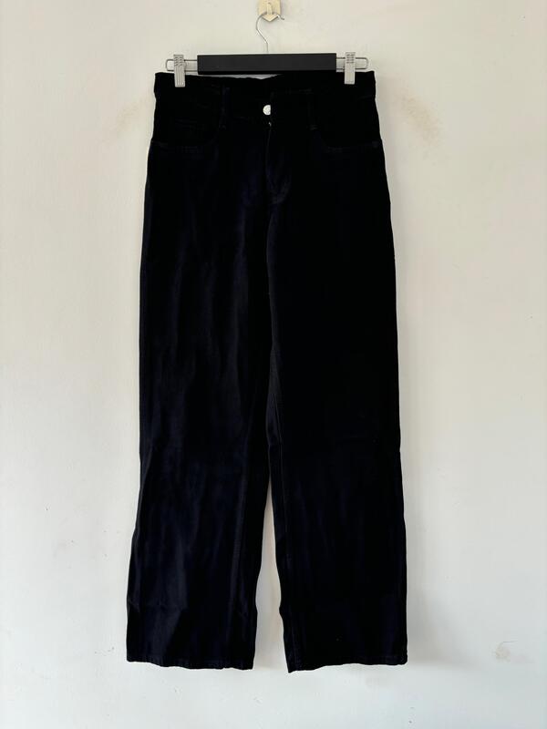 Black straight fit pant
